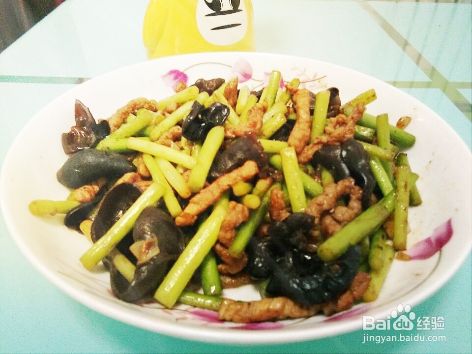 #美食# 蒜苔炒肉丝怎么做