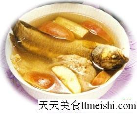 五款冬季靓汤喝掉黑眼圈