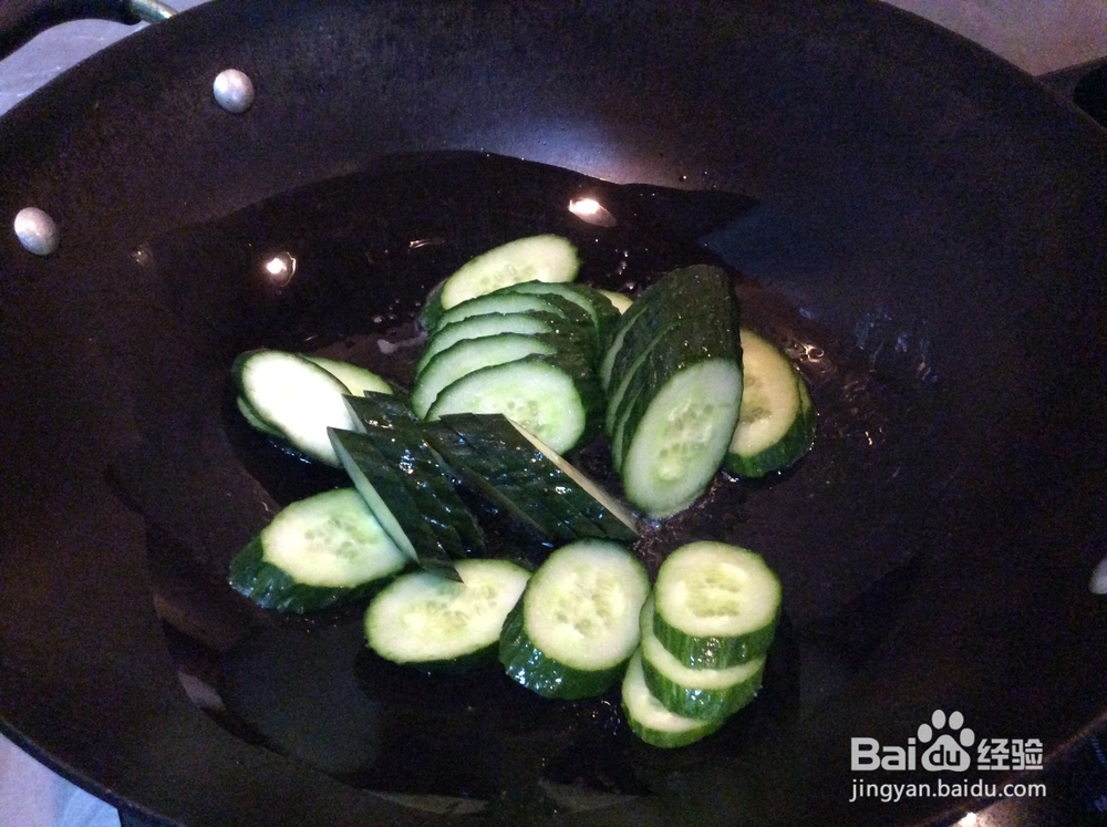 鸡胸肉的做法_黄瓜鸡片汤