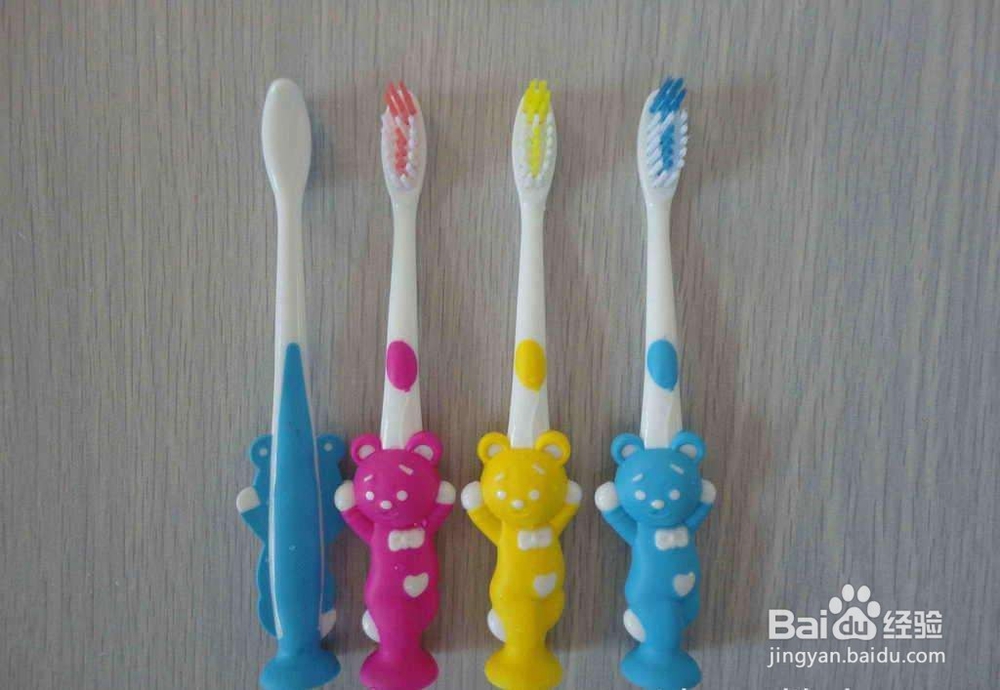 宝宝刷牙辅助用品如何选择