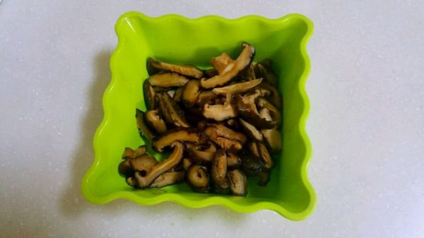 白菜豆腐三丝汤