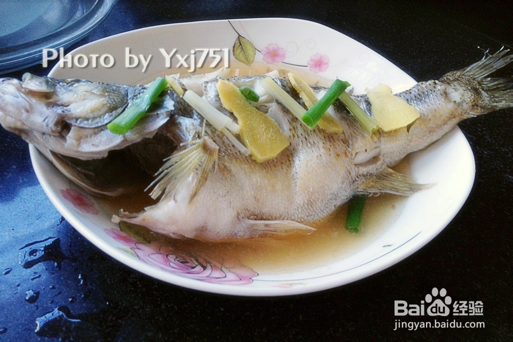 养生滋补:清蒸鲈鱼