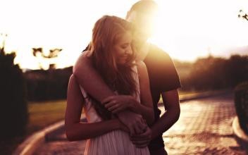 情侣吵架了怎么和好？