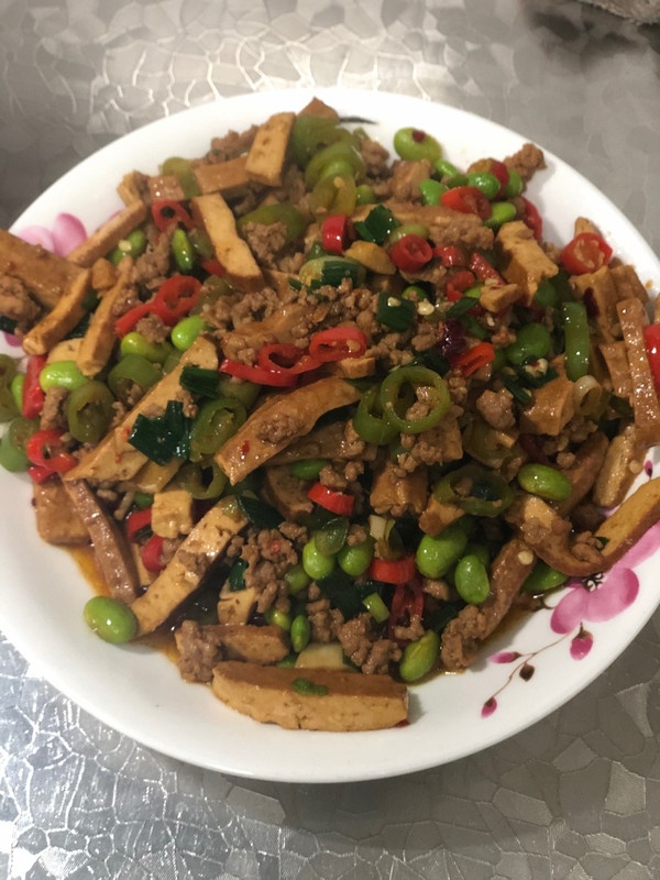 辣椒炒香干肉沫