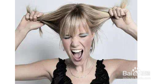 分析长头发女生掉头发的几个原因