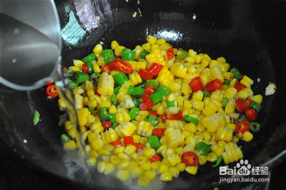 青辣椒炒玉米做法