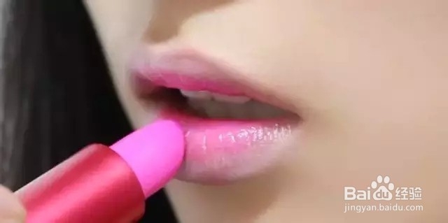 玫莉蔻三步轻松打造诱人咬唇妆