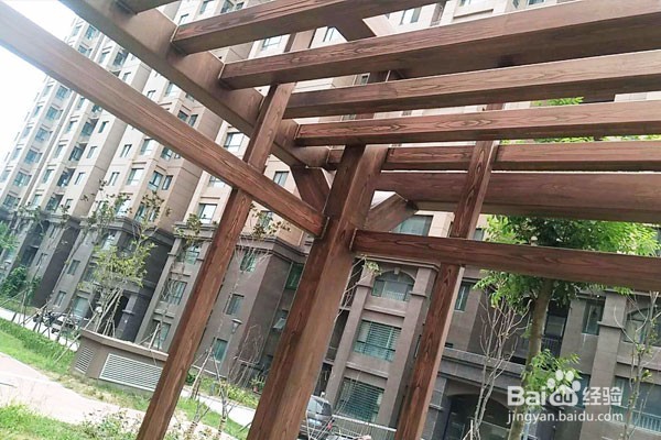 水泥栏杆怎么做仿木纹漆