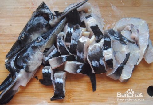 秘焖鲟龙鱼是如何做的怎么做更有味