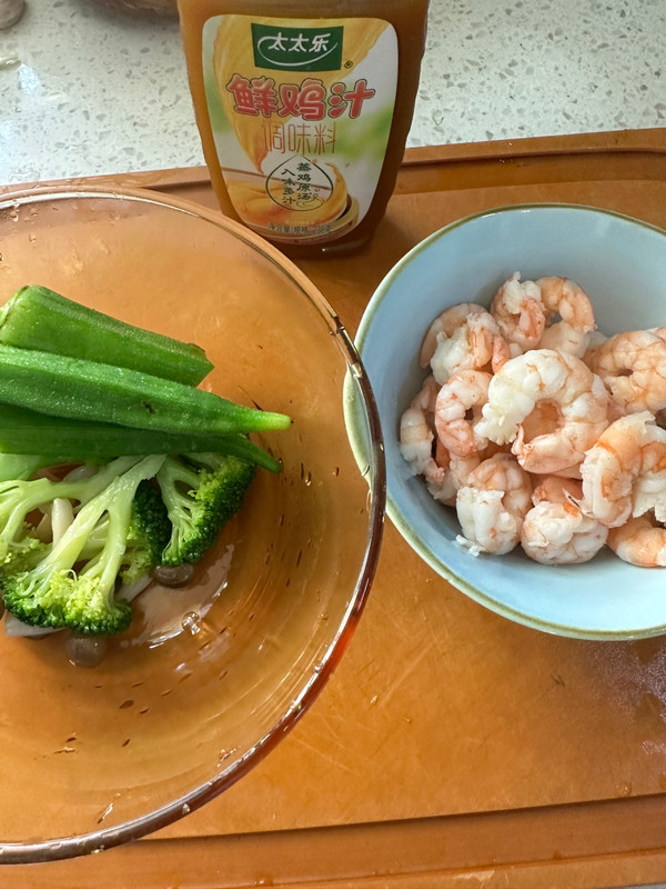 水煮鲜虾超级碗