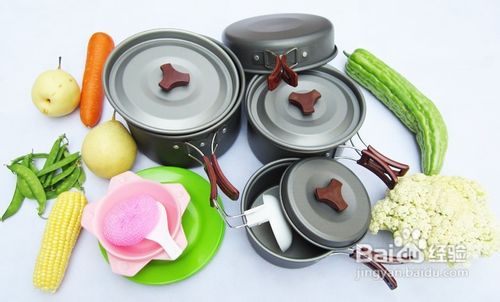 冬季户外运动户外旅行都需要带什么必备品？