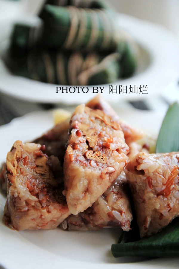 碧根果赤小豆红米粽子