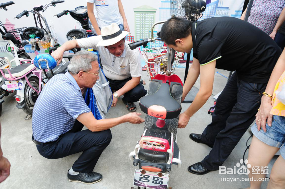 油松社区开展轻型电动车消防安全知识宣传活动