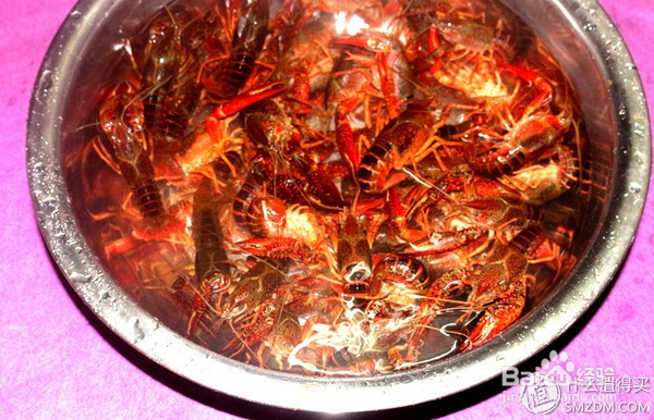 如何做出美味的小龙虾