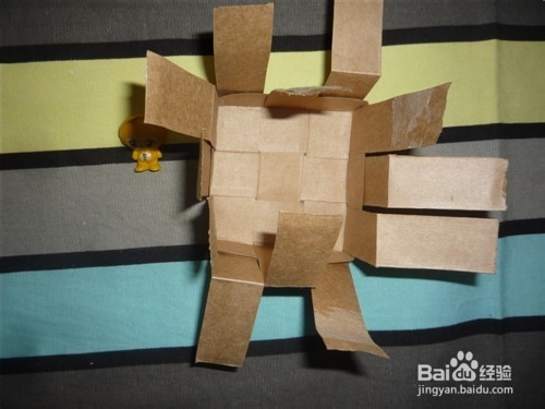 旧物改造----牛皮纸购物袋改造的小花篮