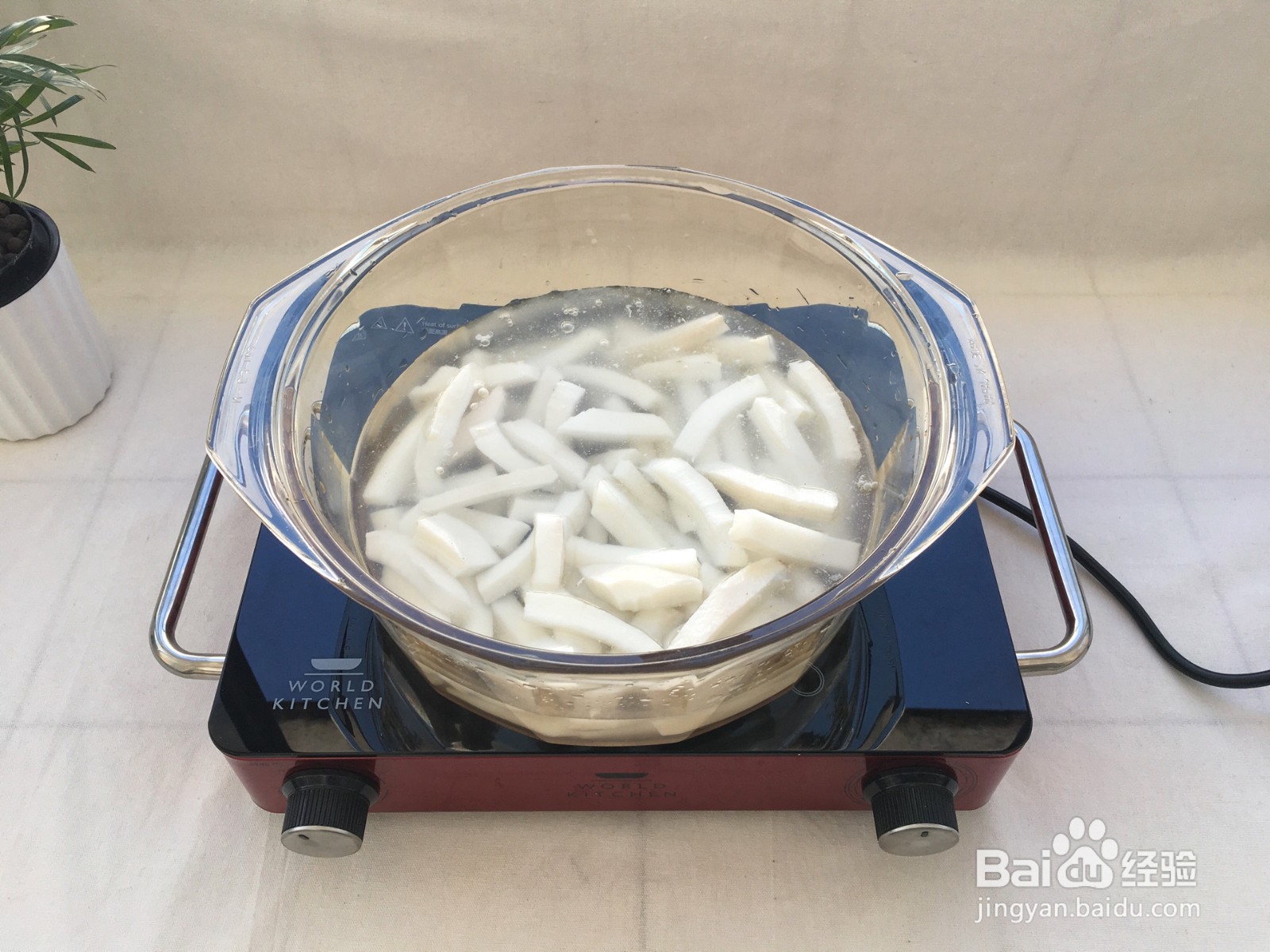 如何制作一份椰子鸡火锅？