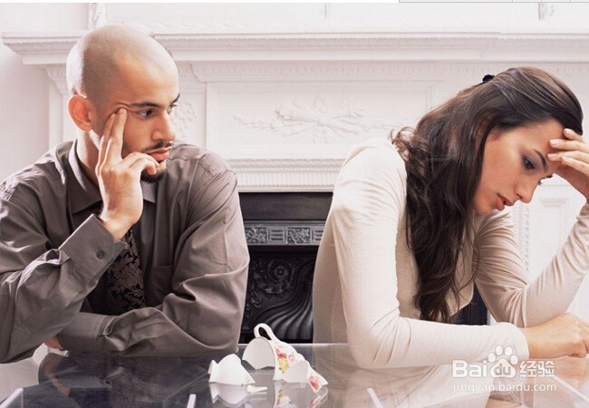 老公不离婚也不回家怎么办?