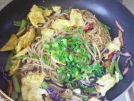 杂蔬炒米粉的做法