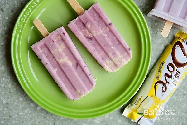<b>自制冰棒：巧克力酸奶棒冰，简单快速</b>