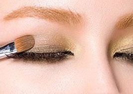 ROCK小烟熏眼妆怎么化