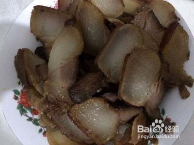 新鲜竹笋炒腊肉的做法