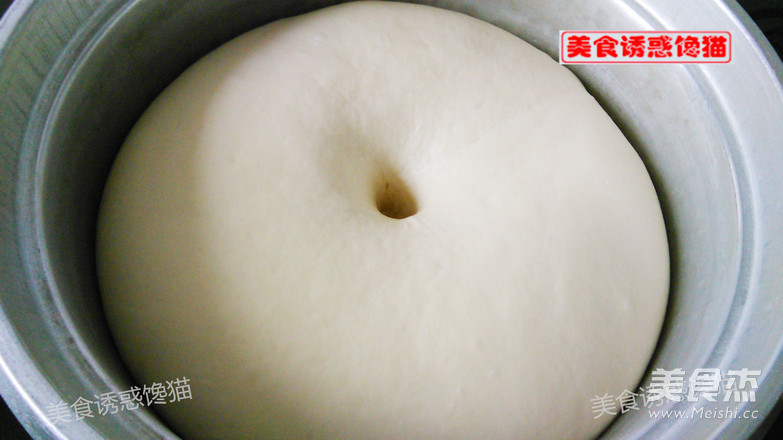 香葱椒盐玉米花卷