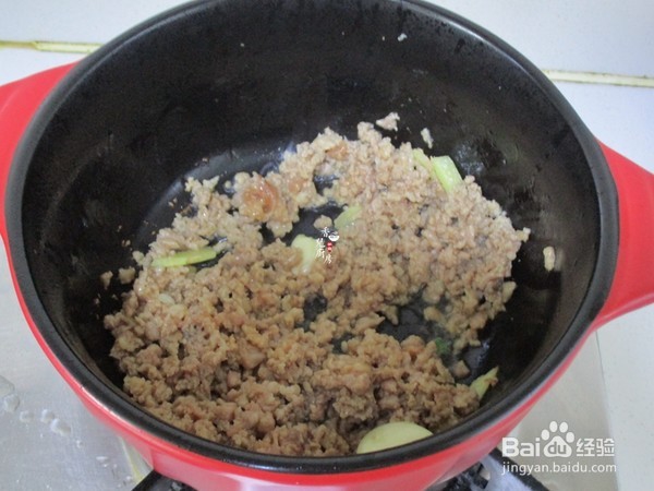 教你做花蛤肉末粉丝煲