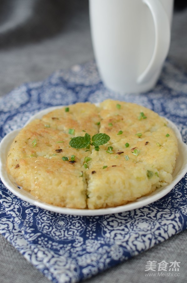 米饭鸡蛋饼的做法