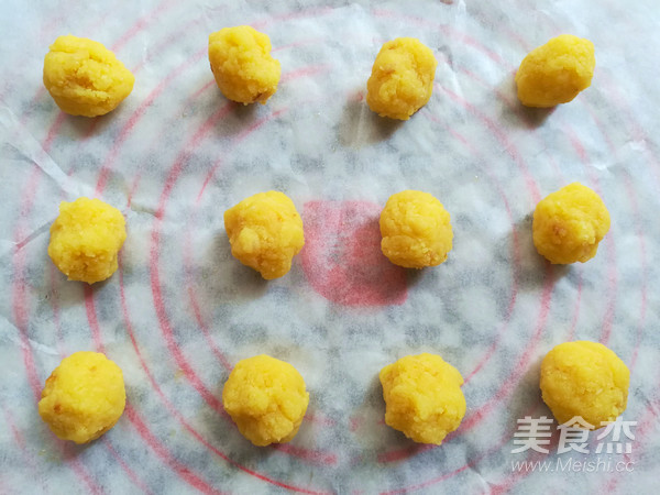 奶黄小餐包的做法