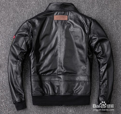 如何养护皮衣？