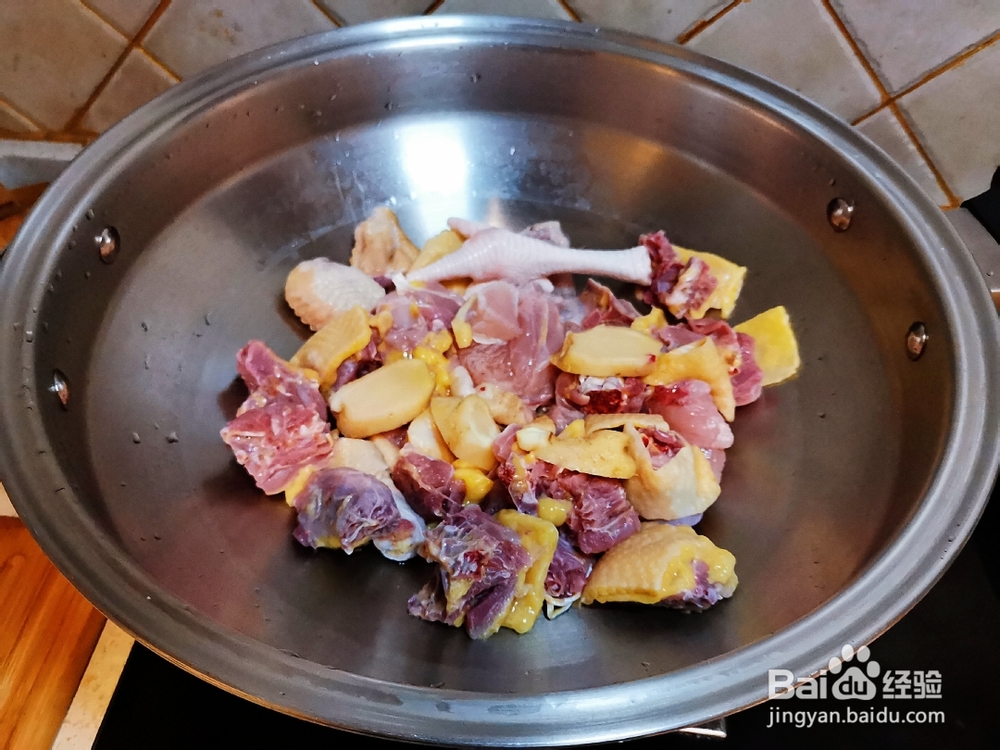 满嘴留香鲜松茸土鸡汤