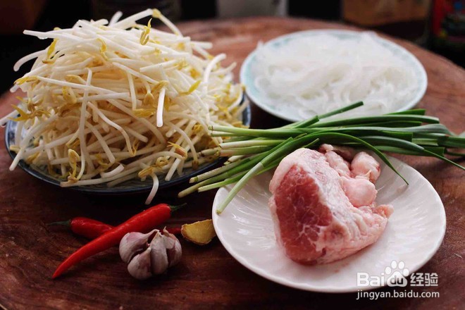 五花肉豆芽怎么做