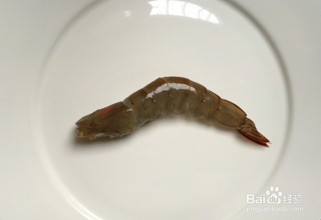 如何制作正宗的油焖大虾