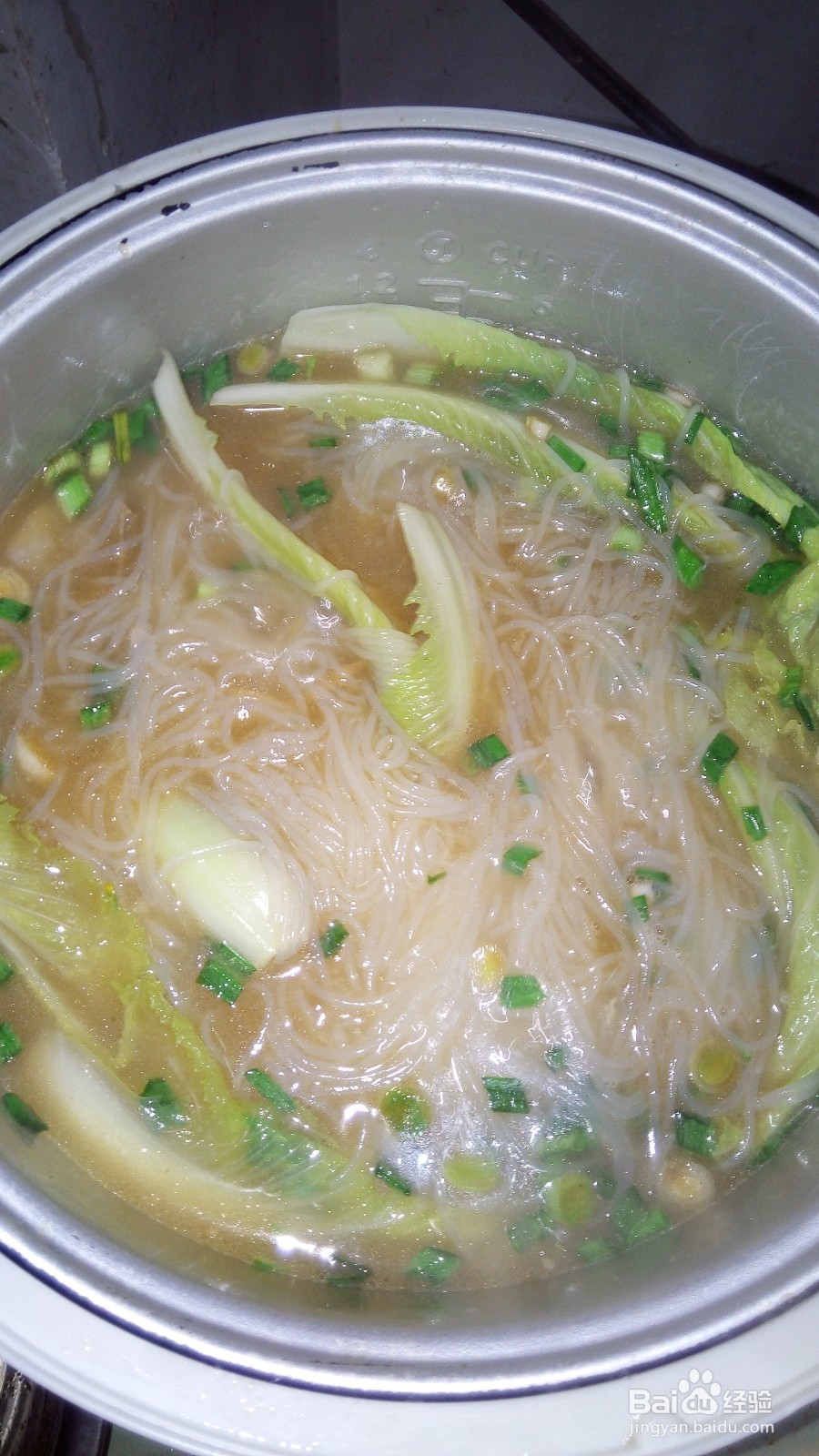 如何利用电饭煲煮鸡杂粉