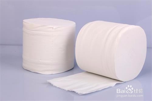 幼猫怎么去除泪痕,银渐层幼猫泪痕很深