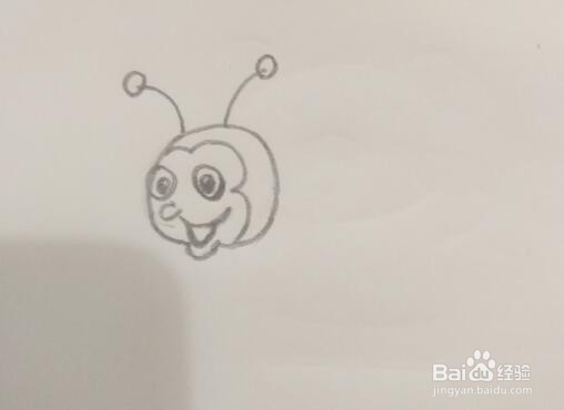 如何画一只小蜜蜂？