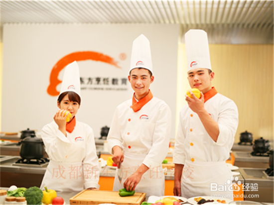 学校学厨师要多少钱？