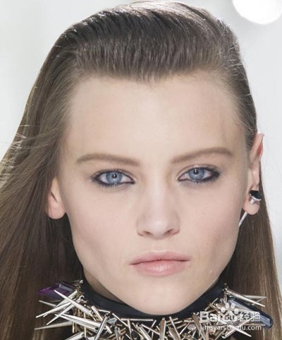 大牌T台主打发型 独立与性感并存,无限惊喜