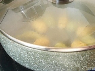 鲜虾水煎饺怎么做？