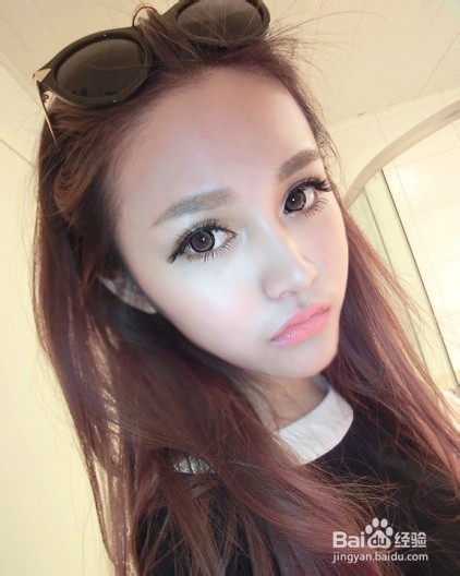 美瞳要怎么洗
