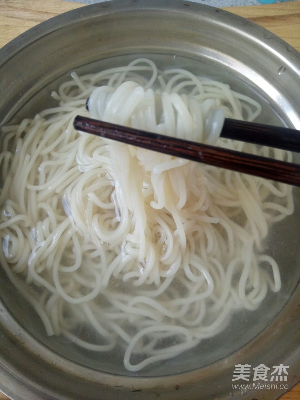 鱼露海苔凉面