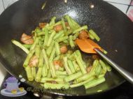 怎样做无丝豆炒肉