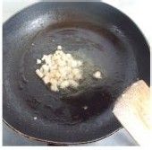 给剩米饭披上华丽的外衣—蛋包饭