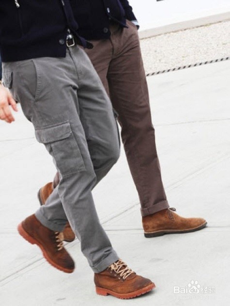 工装裤搭配上衣