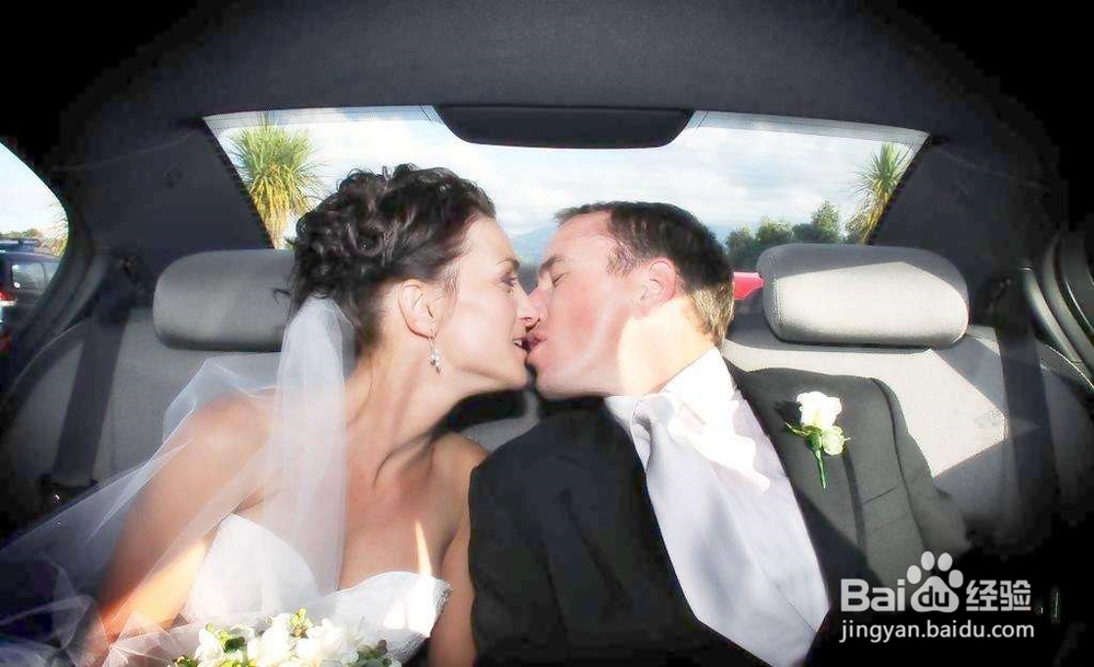 只有结婚后的男人才会做的6件事