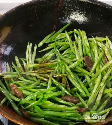 腊肠炒四季豆的家常做法