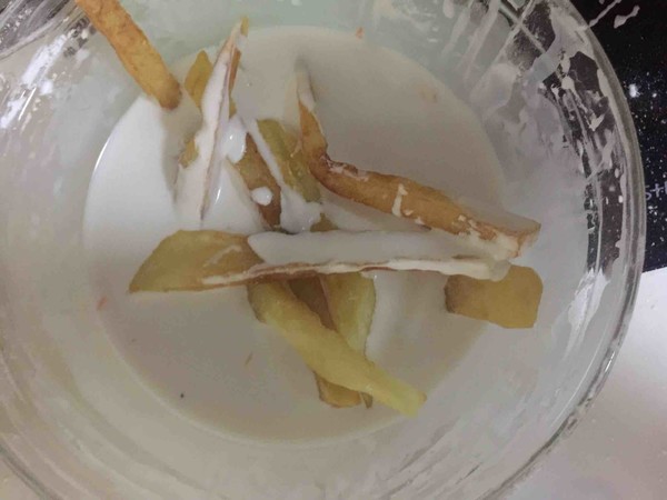 炸蔬菜沙拉丘比沙拉汁