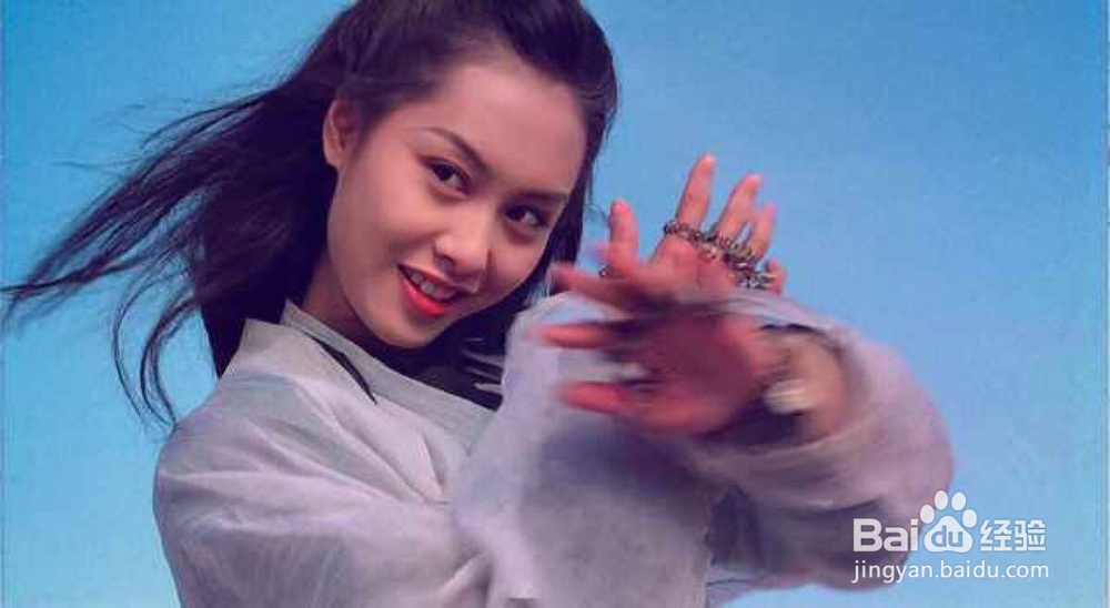 她是紫霞仙子,星爷的知音,却嫁给丑男频被家暴