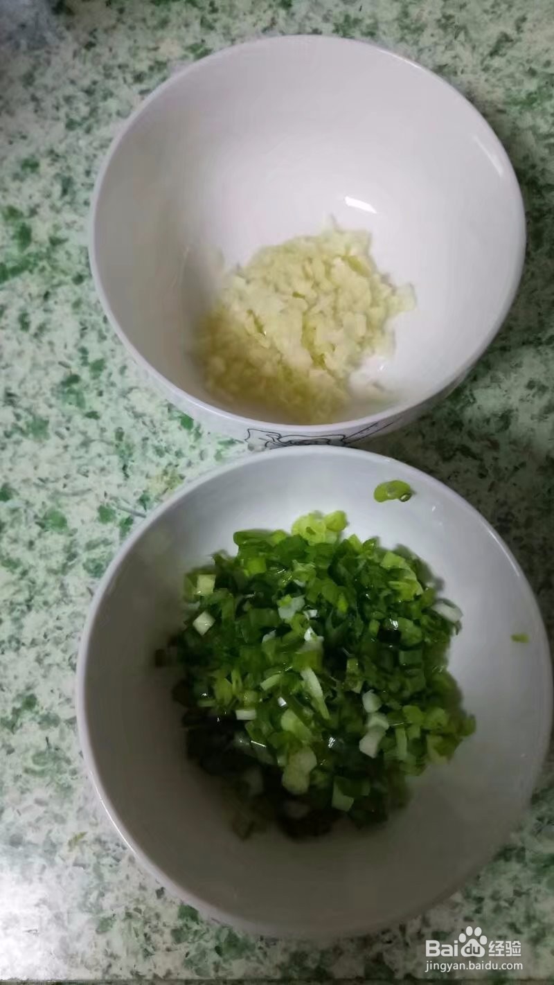 即营养丰富又便宜平凡的土豆丝鸡蛋饼