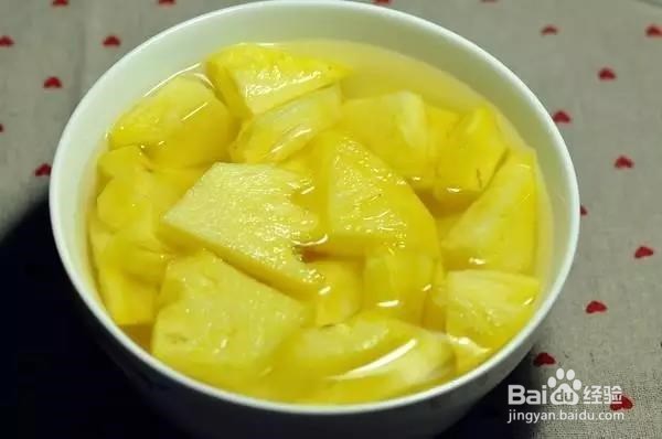 买完菠萝顶花一定要拿回来！